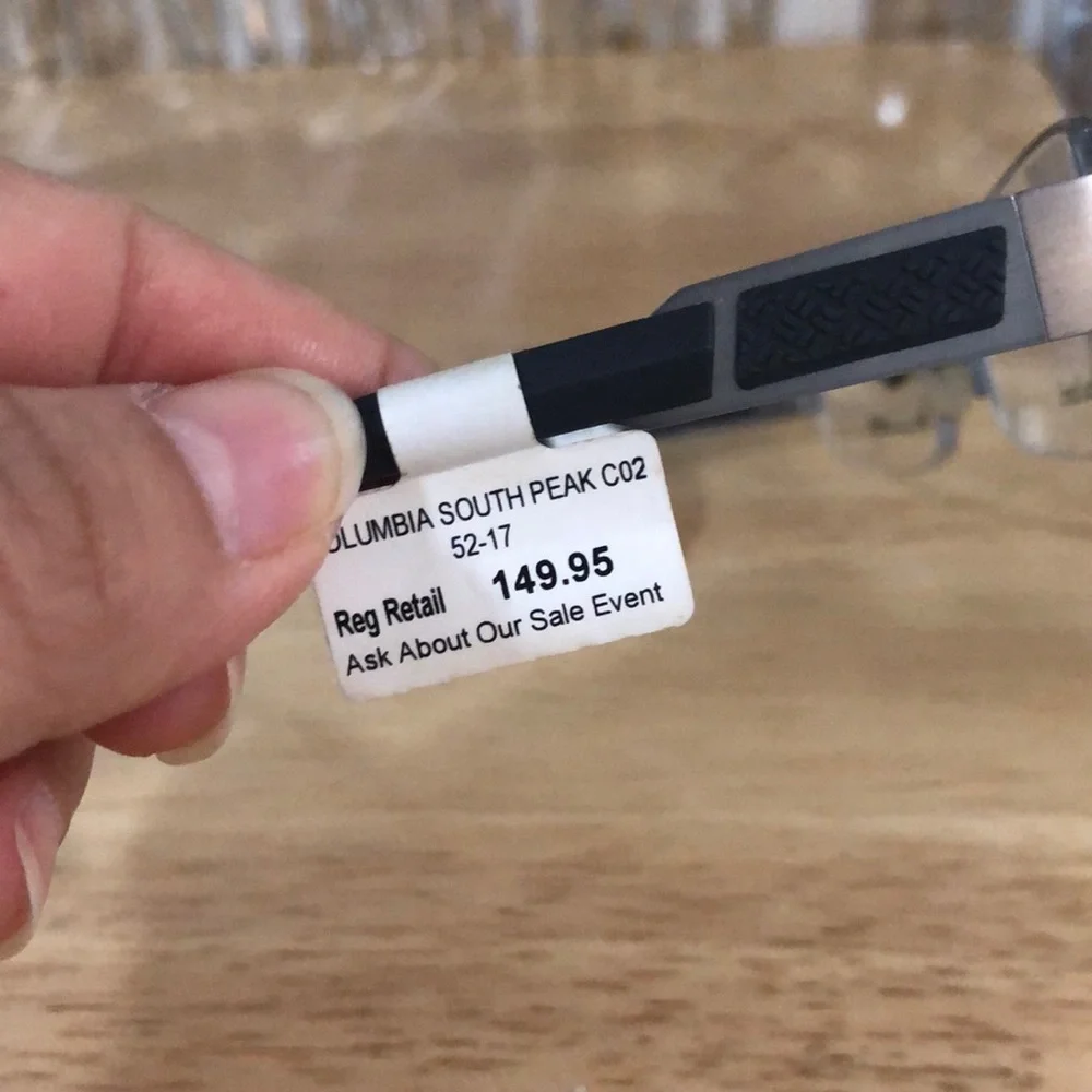 Columbia south pick soft brown and black  demo lenses